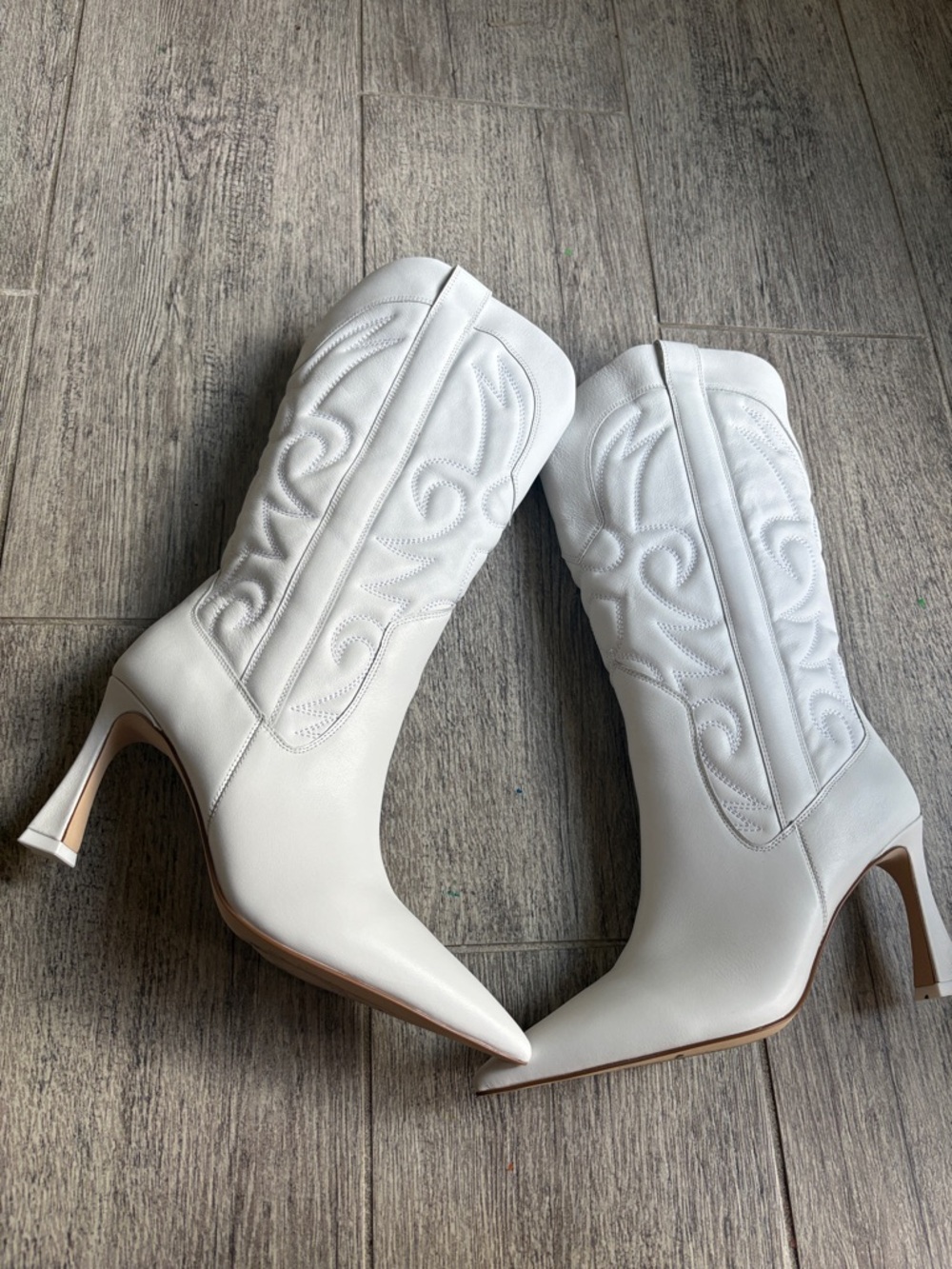 Steve Madden Holster Women’s White Pointed-Toe Western Stiletto Boots